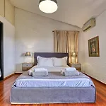 Orange Grove Villa *
