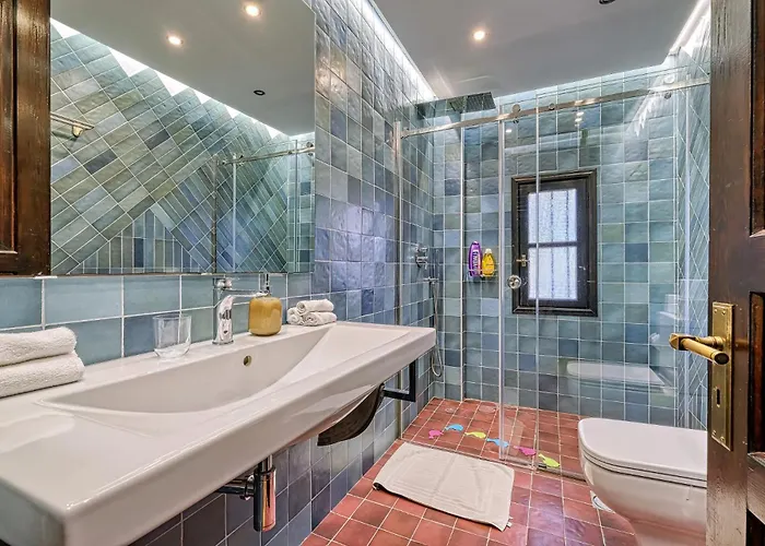 Orange Grove Villa *