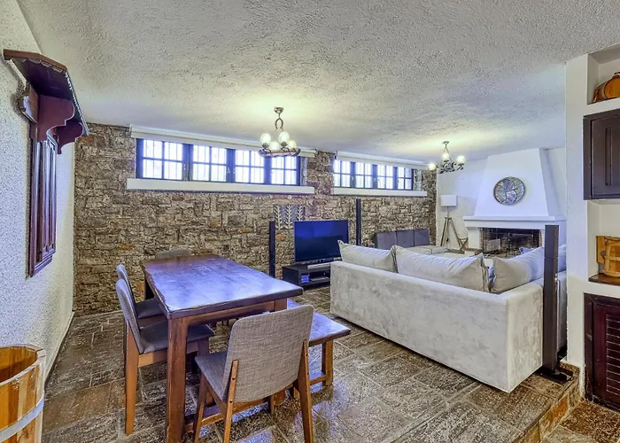 Orange Grove 纳夫普利翁